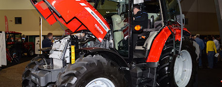 2013 Massey Ferguson 5609 Cab Tractor