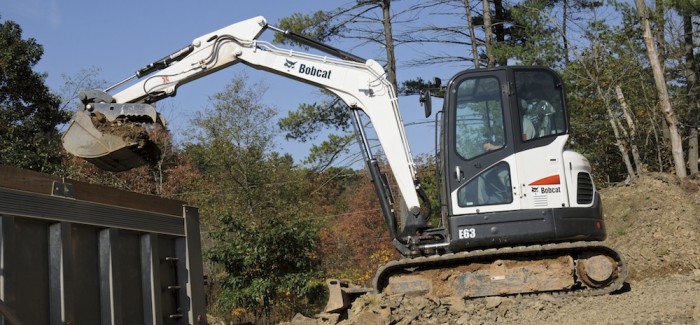 Bobcat E85 compact excavator