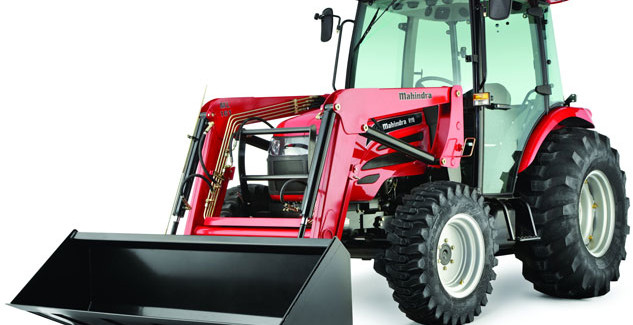 Making choice between a compact utility tractor and a utility tractor